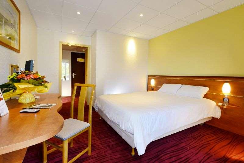 Brit Hotel Nantes Vigneux - L'Atlantel Номер фото