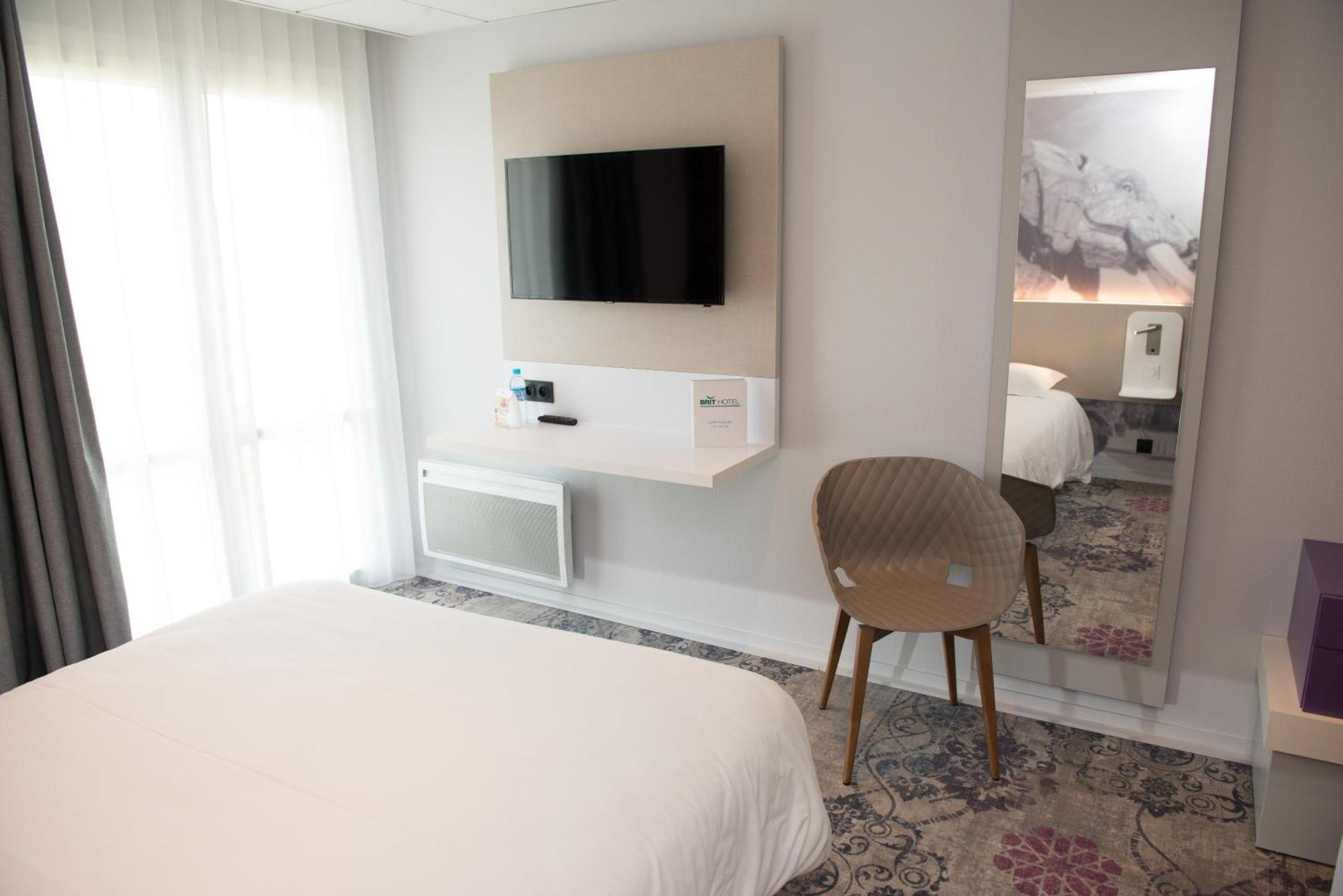 Brit Hotel Nantes Vigneux - L'Atlantel Экстерьер фото