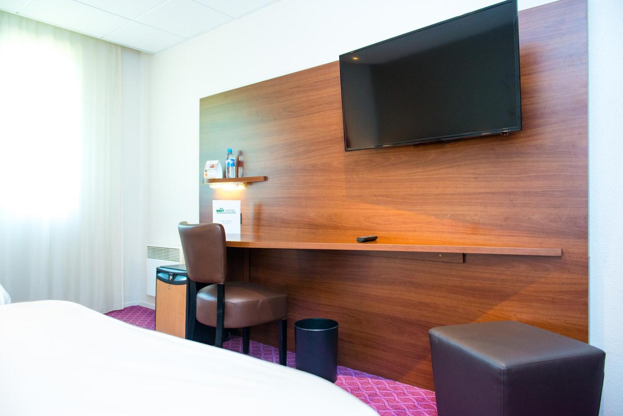Brit Hotel Nantes Vigneux - L'Atlantel Экстерьер фото