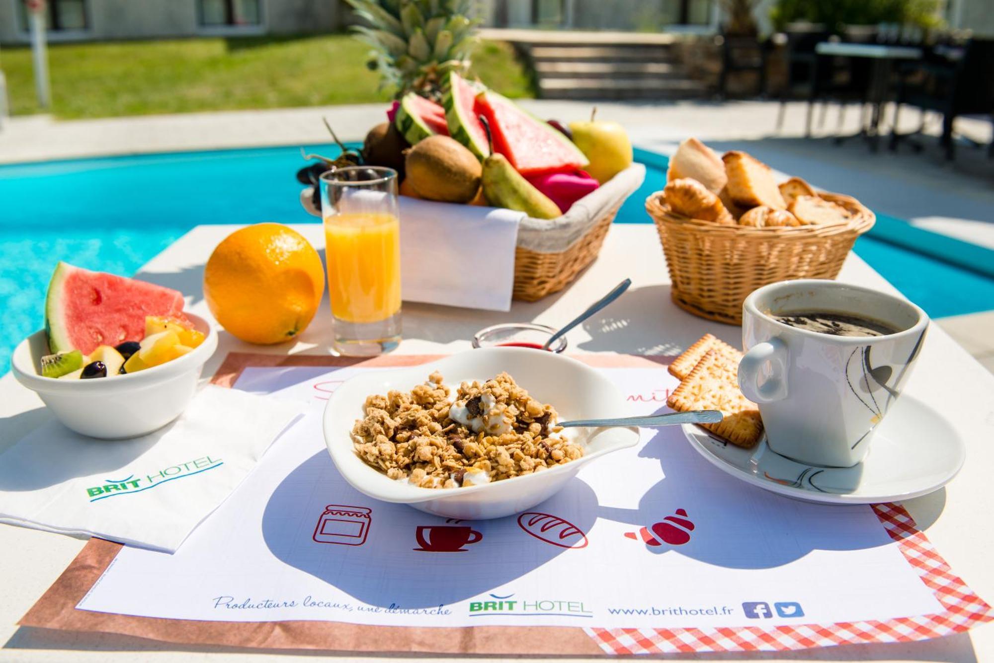 Brit Hotel Nantes Vigneux - L'Atlantel Экстерьер фото
